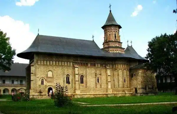 manastiri din Moldova și Bucovina - Manastirea Neamt