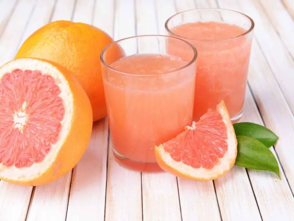 Sucul de grapefruit beneficii si proprietati pentru sanatate