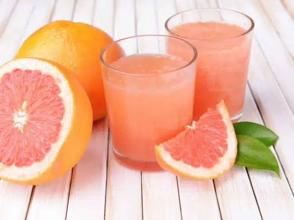 Sucul de grapefruit beneficii si proprietati pentru sanatate