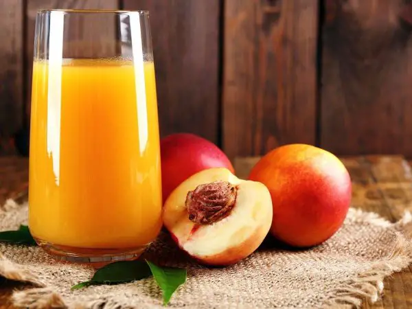 Nectarinele și sucul de nectarine – 13 beneficii