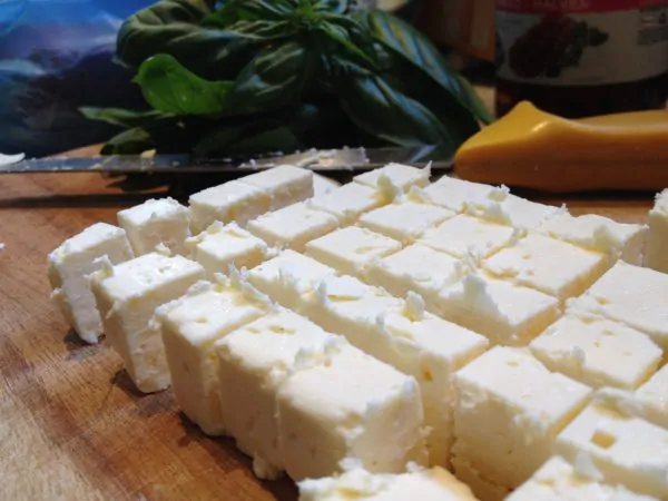 Cuburi branza feta retete traditionale grecesti